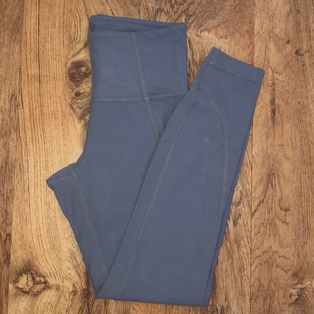 Athleta Salutation 7/8 Leggings